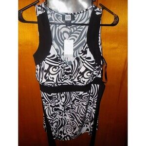 New Studio 1940 women's top size medium